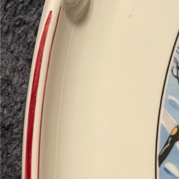 Villeroy & Boch Naif Christmas Porcelain Handled Round Cake Plate. - Picture 5 of 6